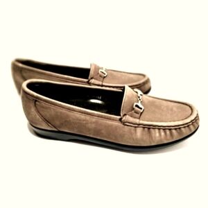 SAS Tripad Loafer Size 8 Grey Suede Leather In New Condition Very Lightweight